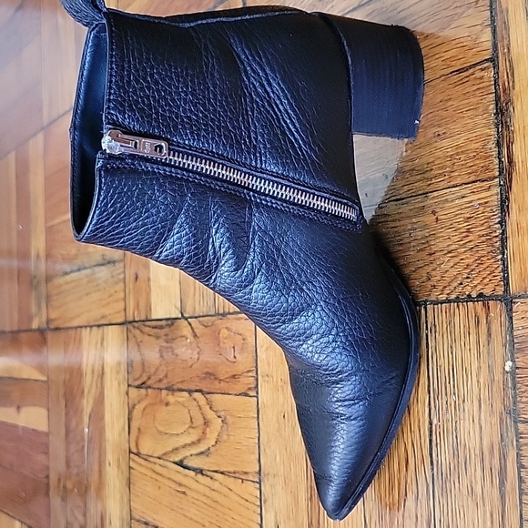 Everlane The Boss Boots - Picture 8 of 11